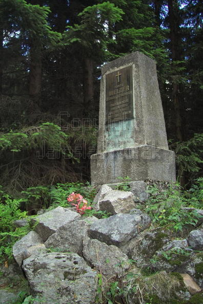 IMG02159 Melzeruv pomnik